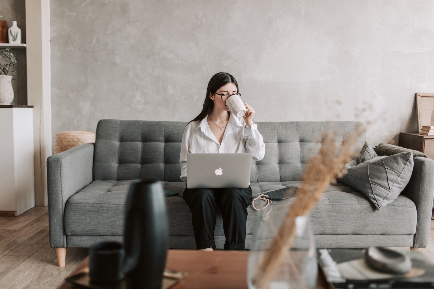 woman,laptop,cup,drinking,couch